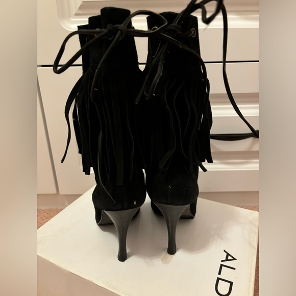 Y2K Bebe Black Suede fringe boots - Picture 3 of 7